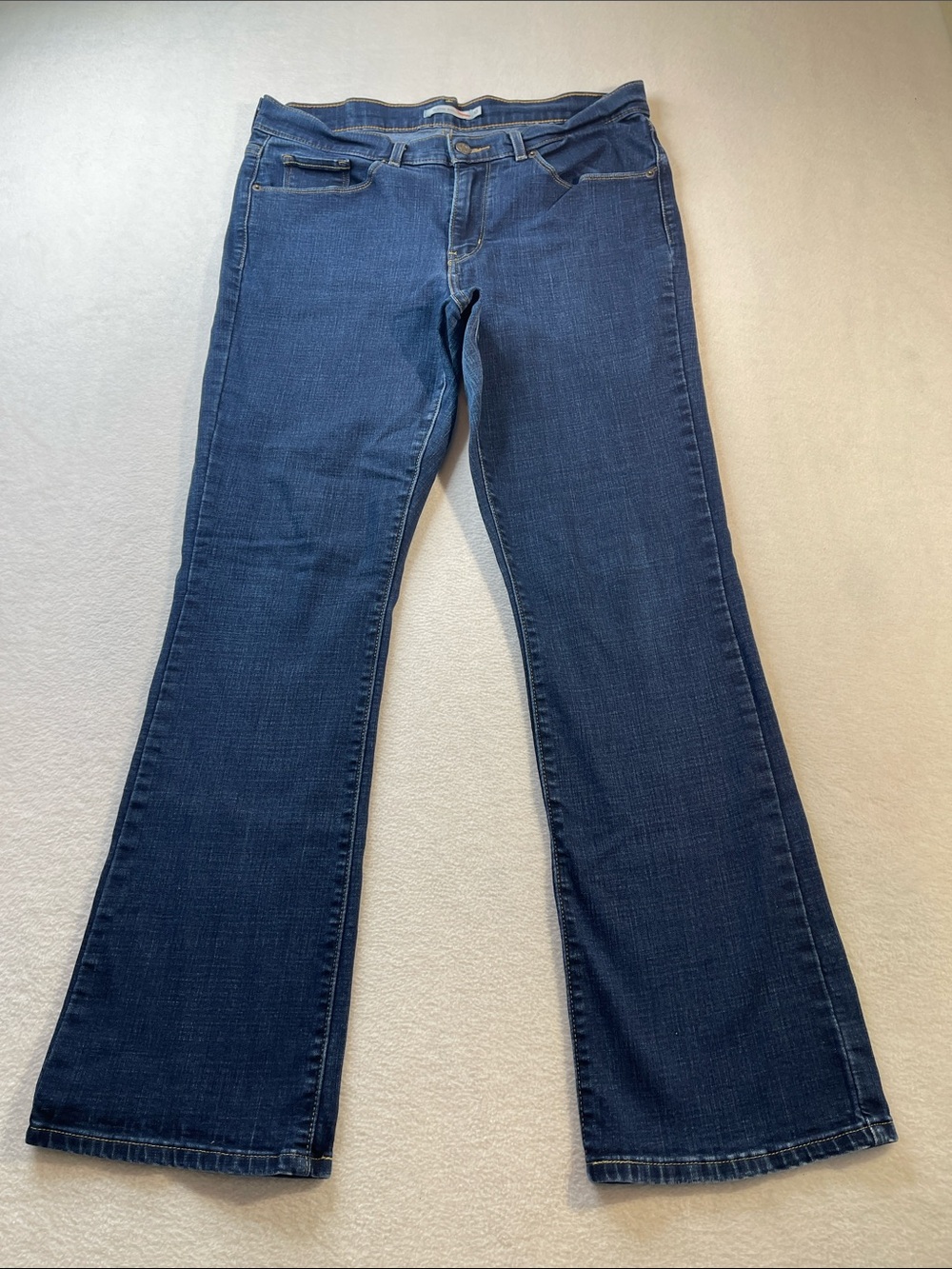 Levis SIZE 10 M Women’s Dark Blue Stretch CLASSIC Bootcut Jeans